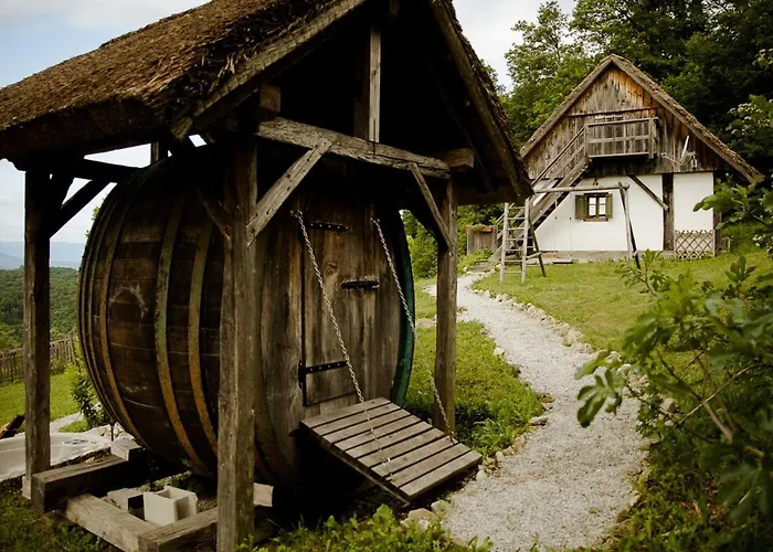 בית כפרי Vineyard Skatlar 2