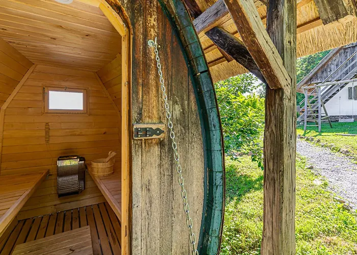 Vineyard Skatlar 2 Srednje Grcevje