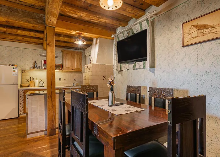 בית כפרי Vineyard Skatlar 2